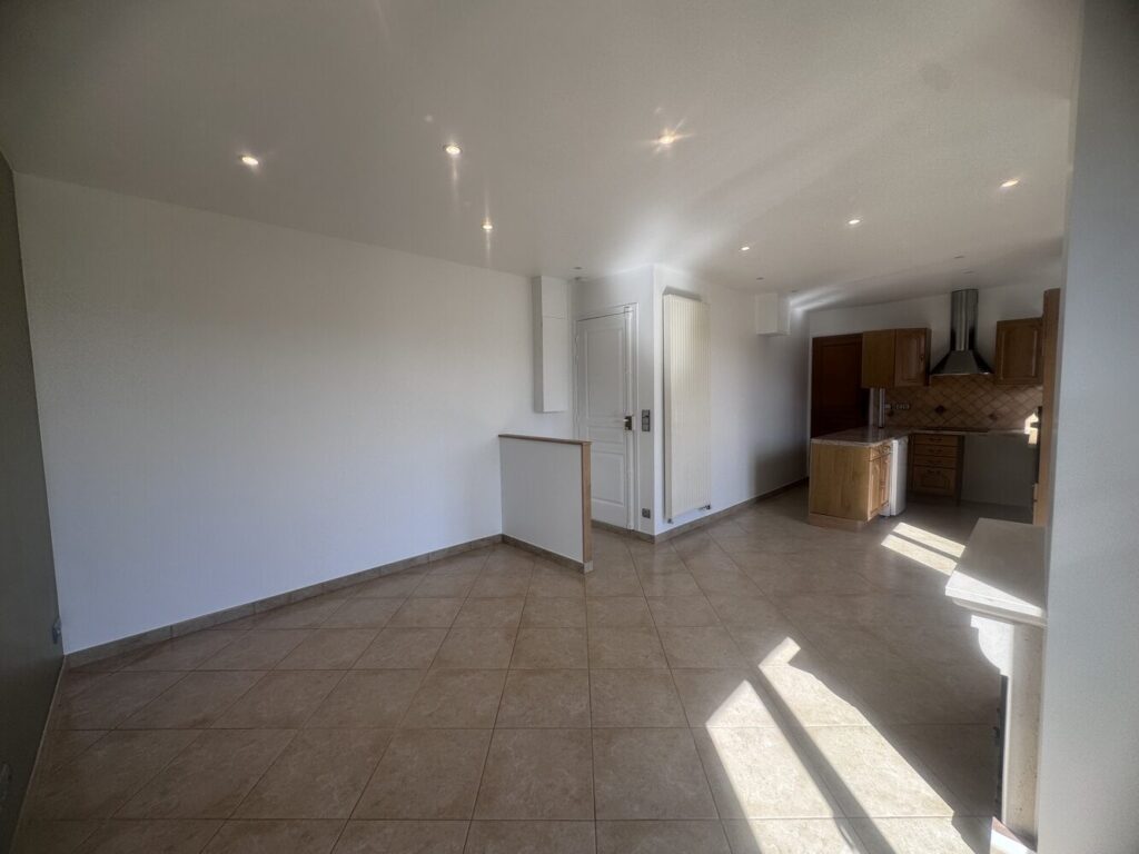 Appartement 2 pièces de 41,4m² proche gare — photo 1