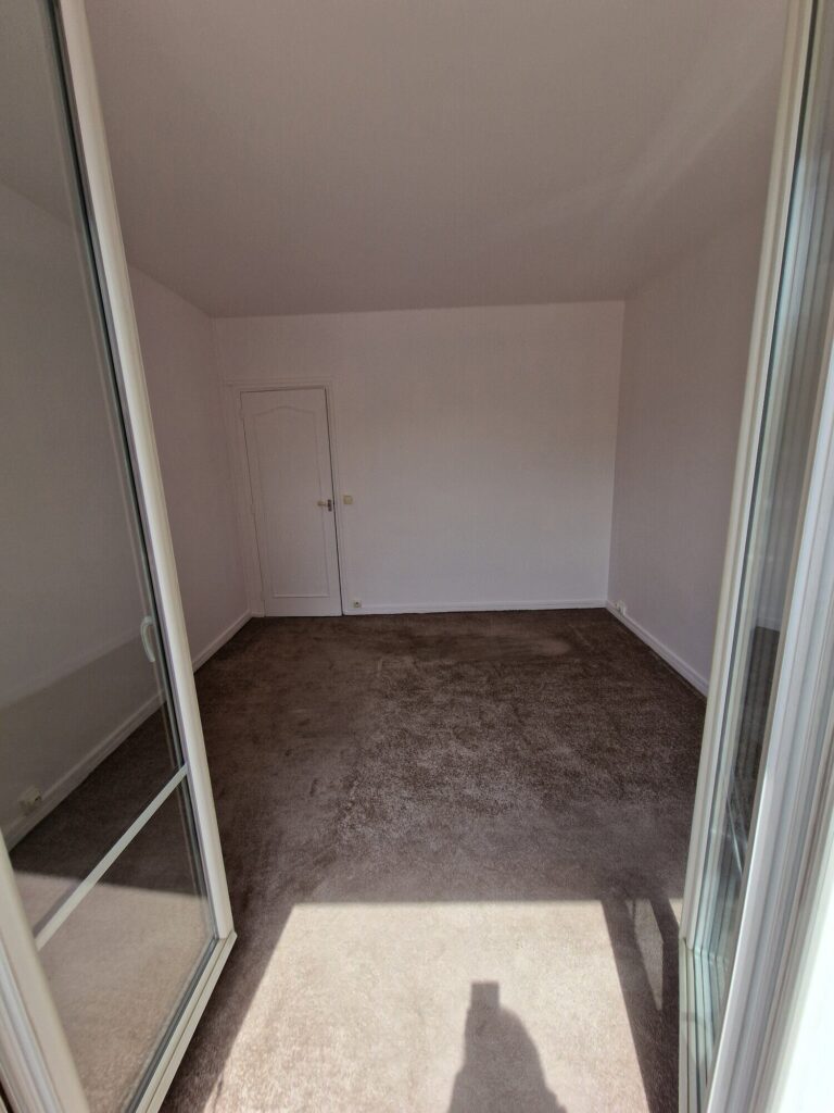 Appartement 3 pièces rénové de 63,87 m² — balcon, parking, résidence avec gardien — photo 5