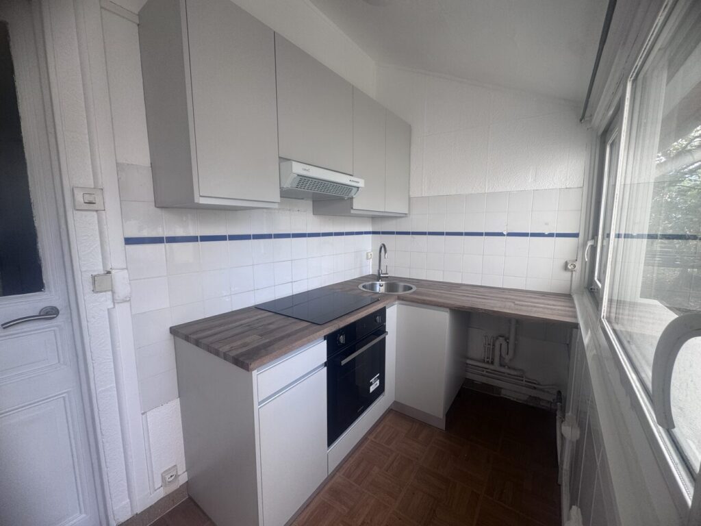 Ormesson maison 48m2 avec garage — photo 1
