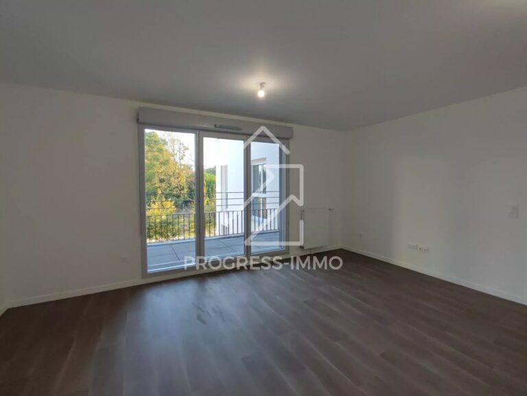 Livry Gargan, 2 pièces dans résidence de 2022 avec balcon et parking — photo 3