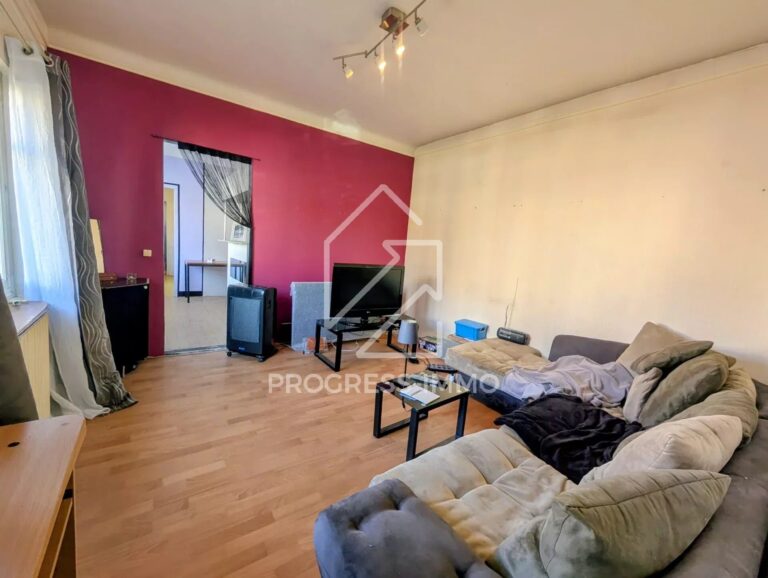 Maison à rénover avec fort potentiel – Champigny-sur-Marne — photo 1
