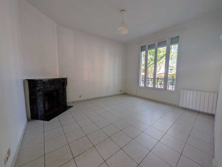 Appartement bon état à deux pas du RER B — photo 1